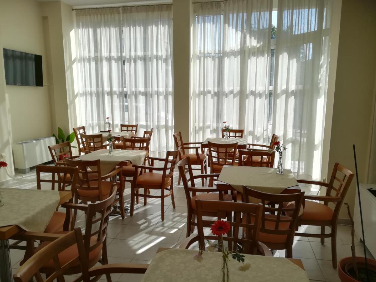 Olympia Hotel Édessa Ngoại thất bức ảnh